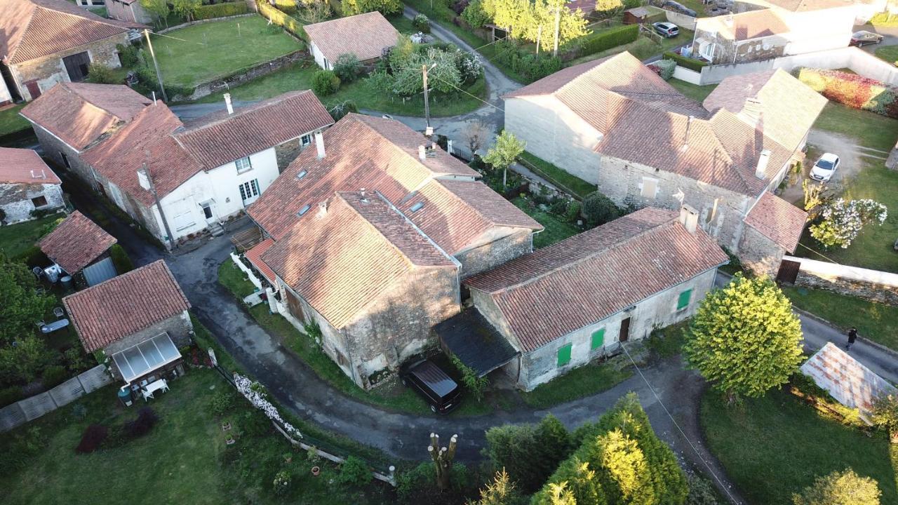 La Maison Des Fleurs Montemboeuf Exterior photo